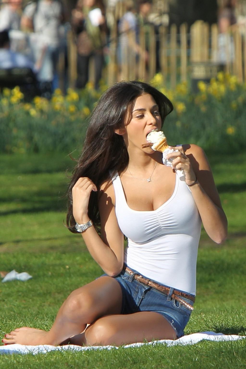 16P Georgia Salpa showing huge cleavage downblouse in a park in London