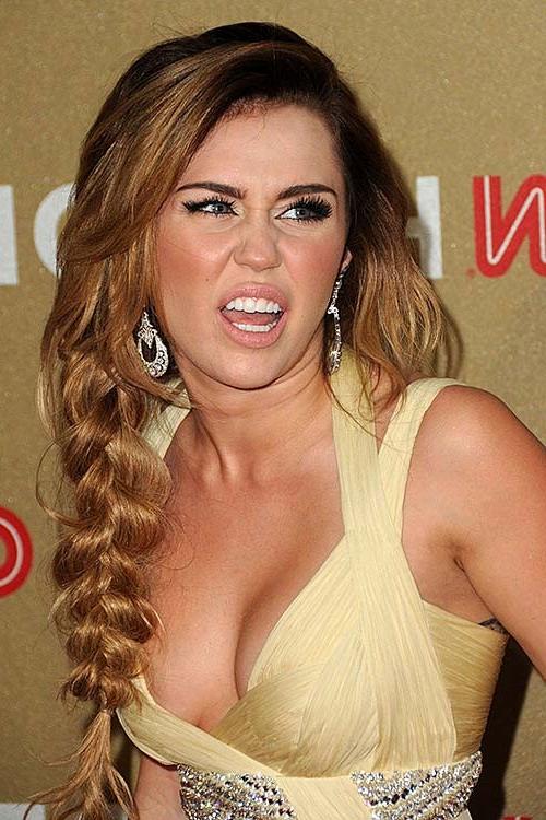 16P Miley Cyrus exposing her mega cleavage in sexy evening dress