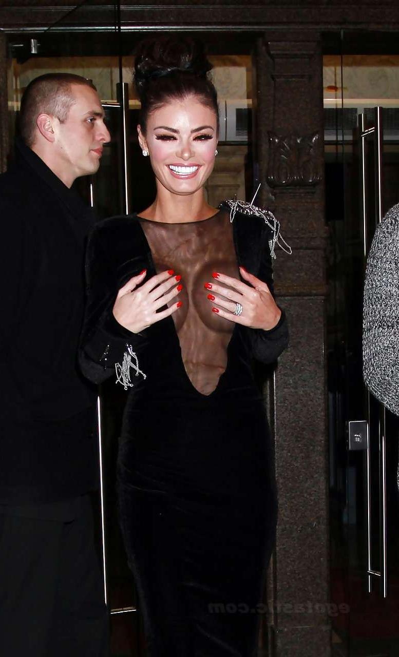 16P Chloe Sims nipple slip in see thru dress and sexy in bikini