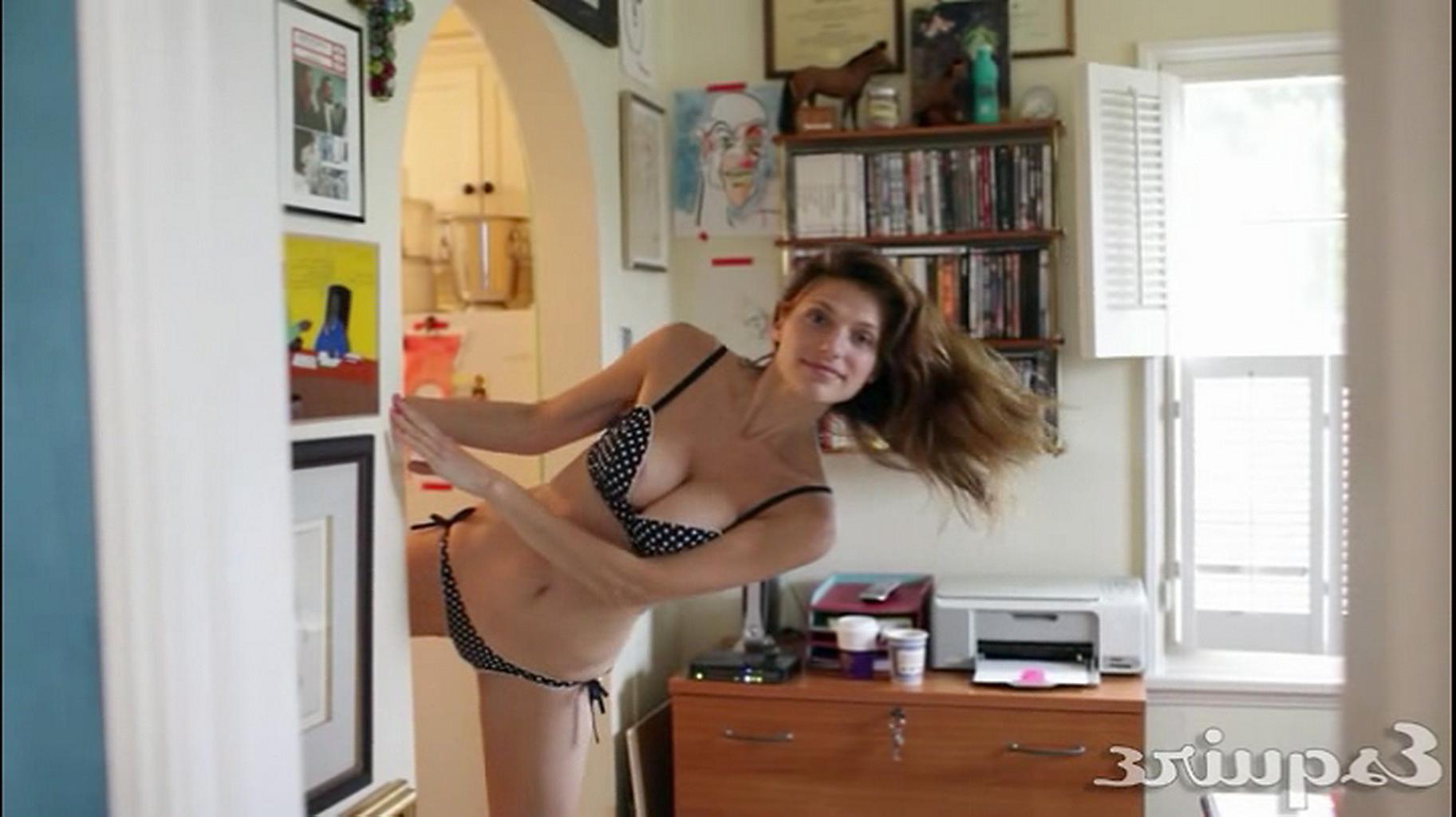 16P Busty Lake Bell areola slip in very sexy Esquire Magazine's 'Me in My Place' pho