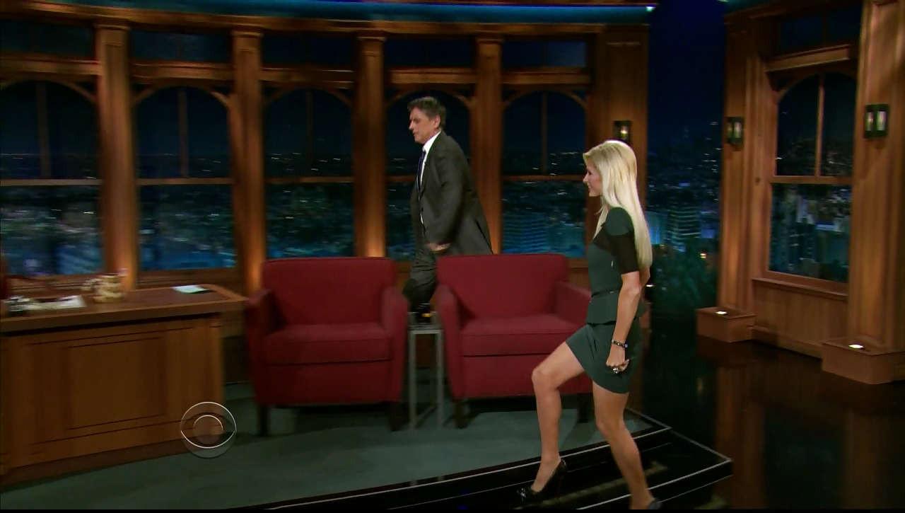 16P Paris Hilton leggy and big cleavage in mini dress paparazzi pictures