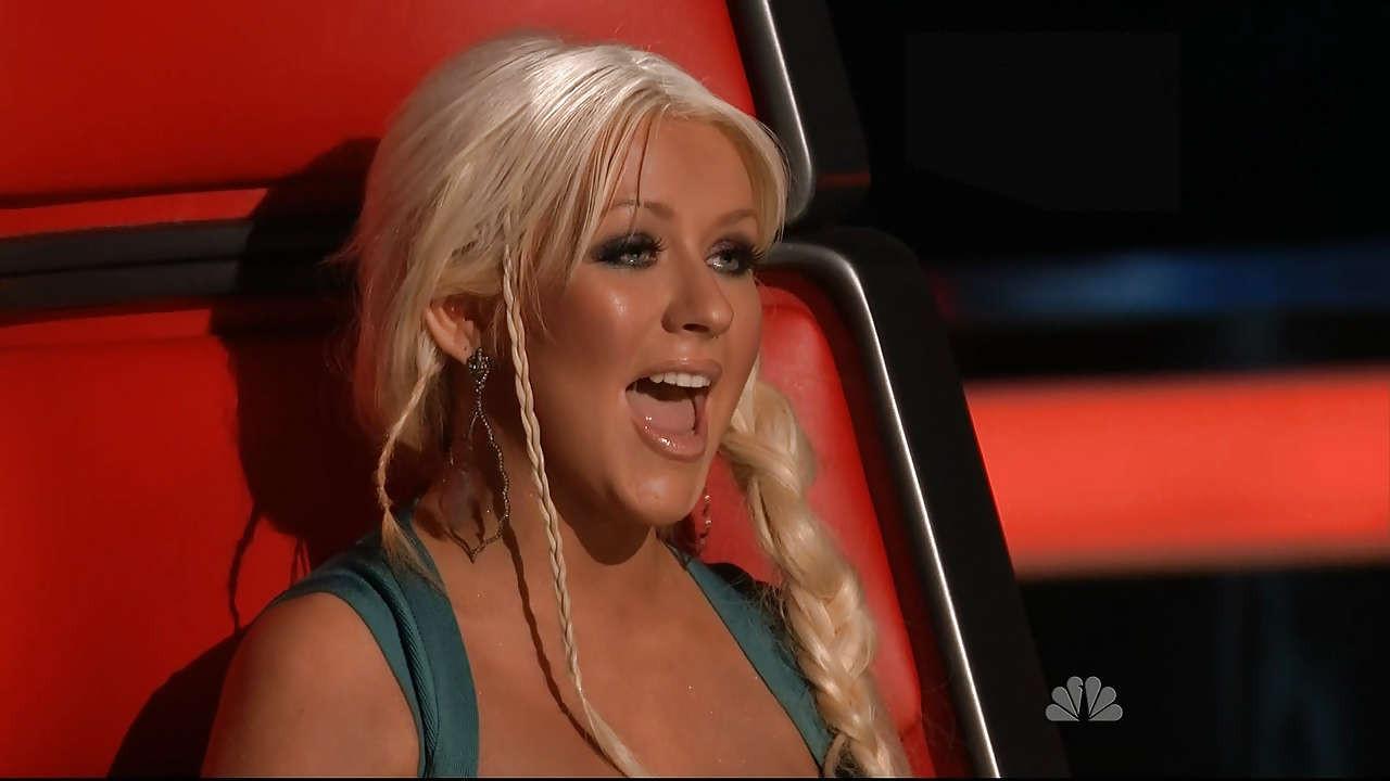 16P Christina Aguilera looking very busty and big cleavage in green dress