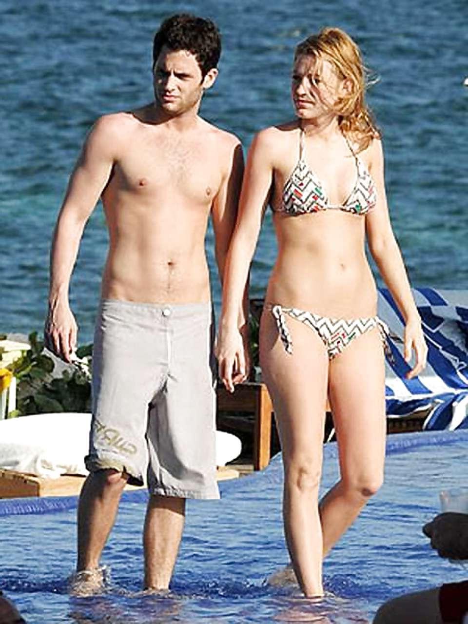 16P Blake Lively nipple slip and sexy in bikini on beach paparazzi pictures and show