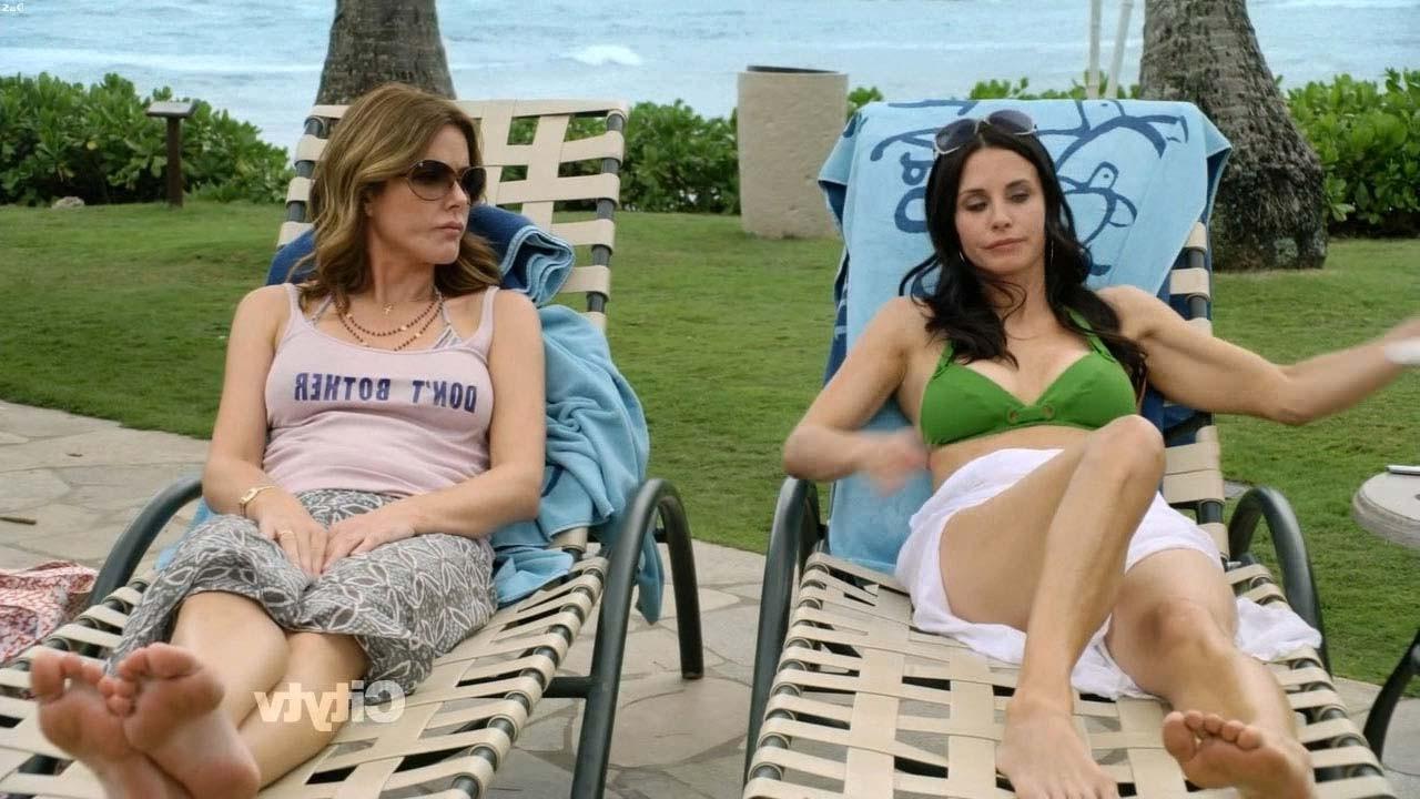 16P Courteney Cox looking sexy in various bikini and nipple slip on beach paparazzi 