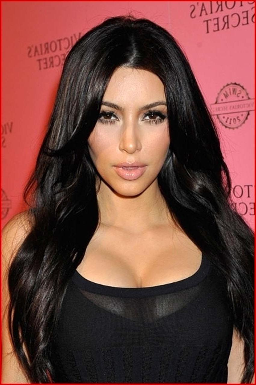 16P Kim Kardashian exposing fucking sexy body and mega cleavage in evening dress