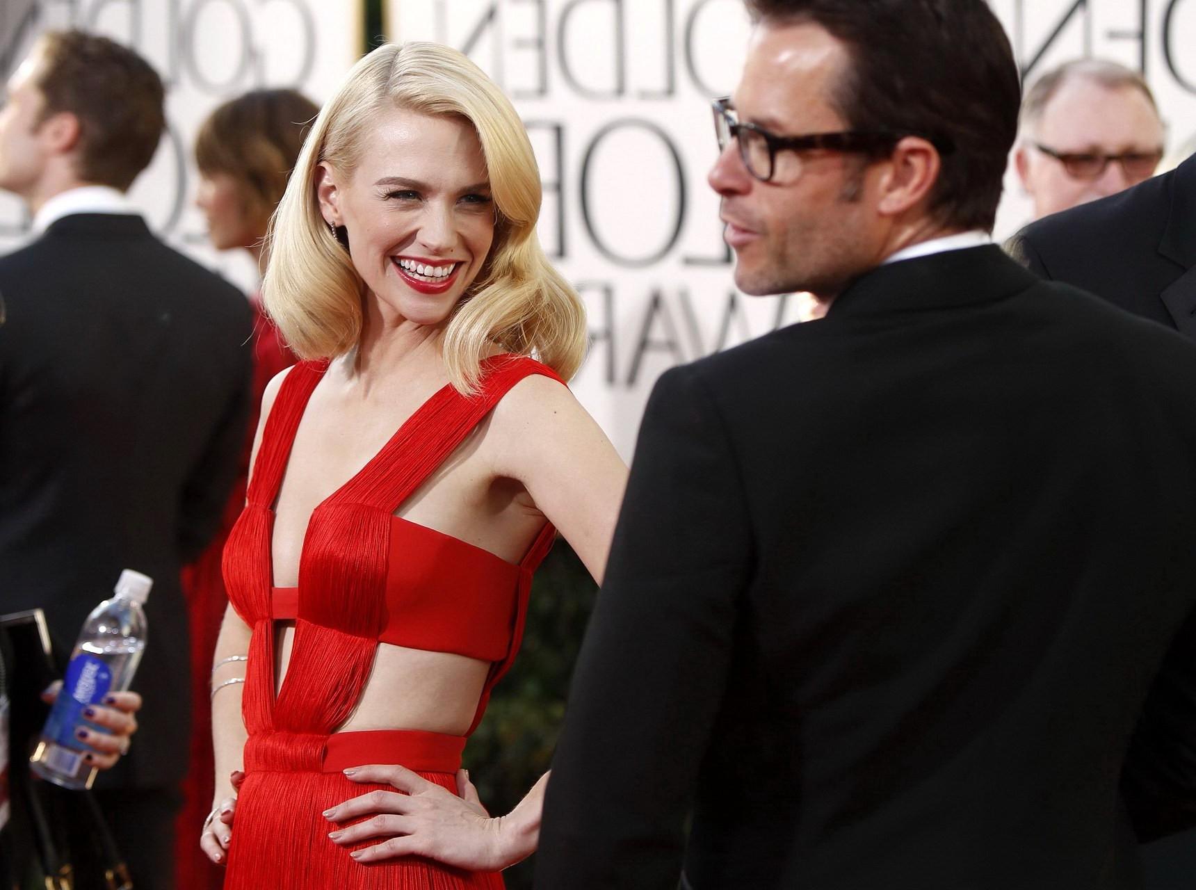 16P January Jones showing huge cleavage at the 68th annual Golden Globe Awards
