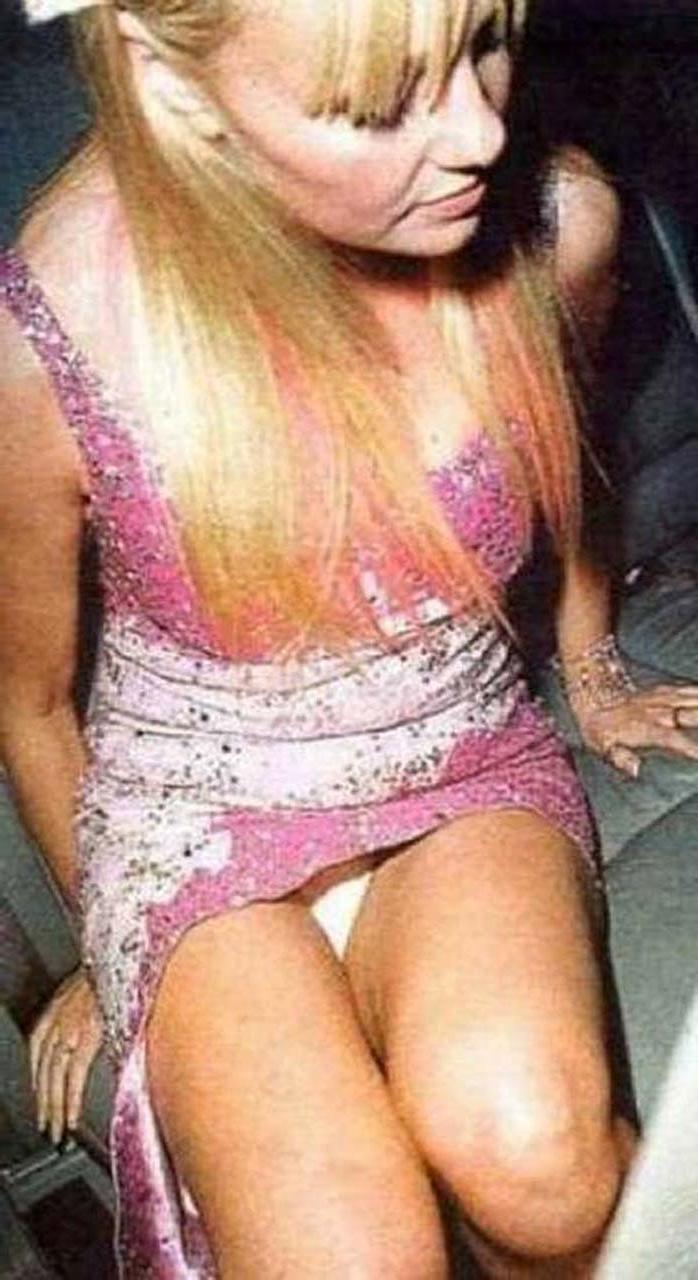 16P Emma Bunton flashing panties upskirt and nipple slip paparazzi shoots