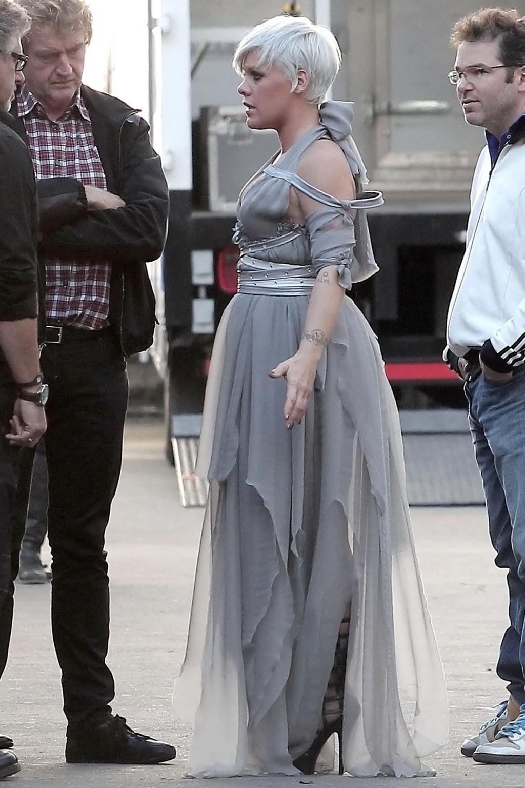 16P Pink showing huge cleavage on the music video set in LA