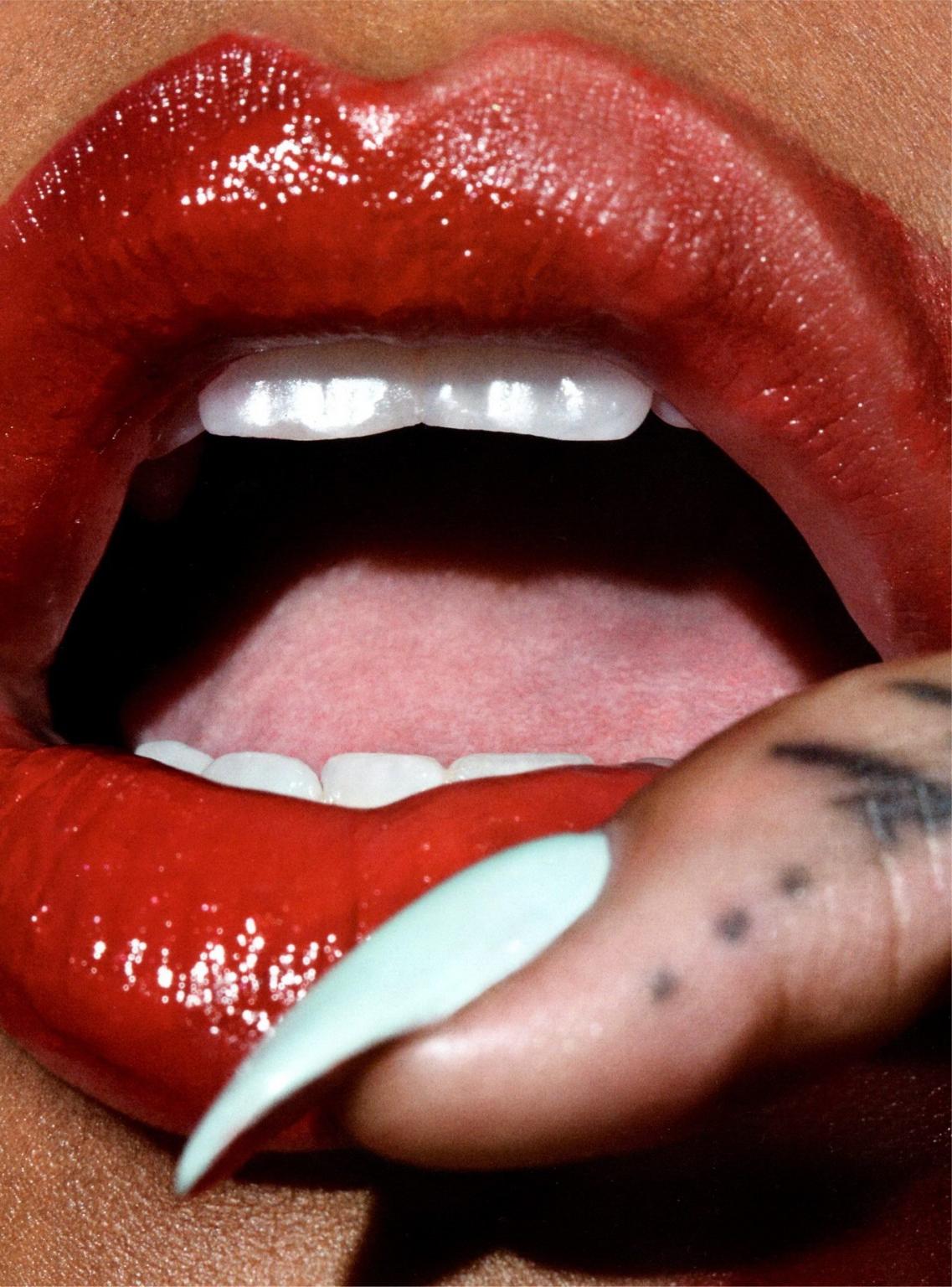 16P Rihanna sexy lingerie photoshoot for British GQ magazine January 2011 issue