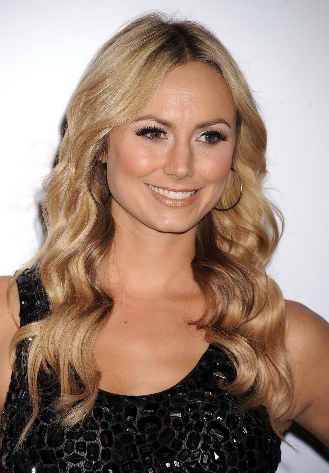 16P Stacy Keibler leggy in black mini dress at Dancing With The Stars 200th Episode