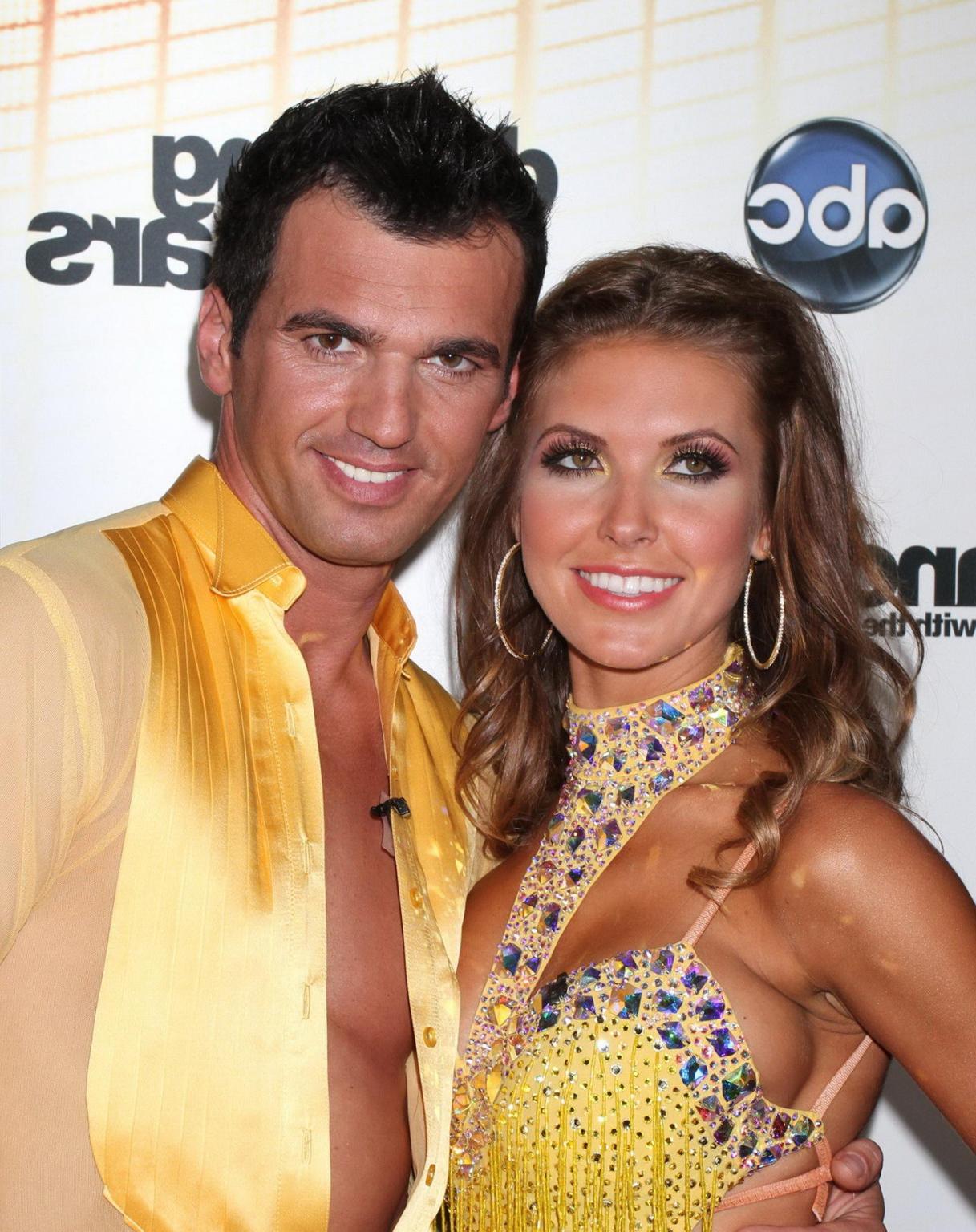 16P Audrina Patridge busty in sexy little outfit at the premiere of 'Dancing with th