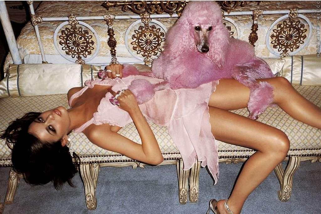 16P Nicole Trunfio nipple slip and flashing pussy upskirt paparazzi shoots