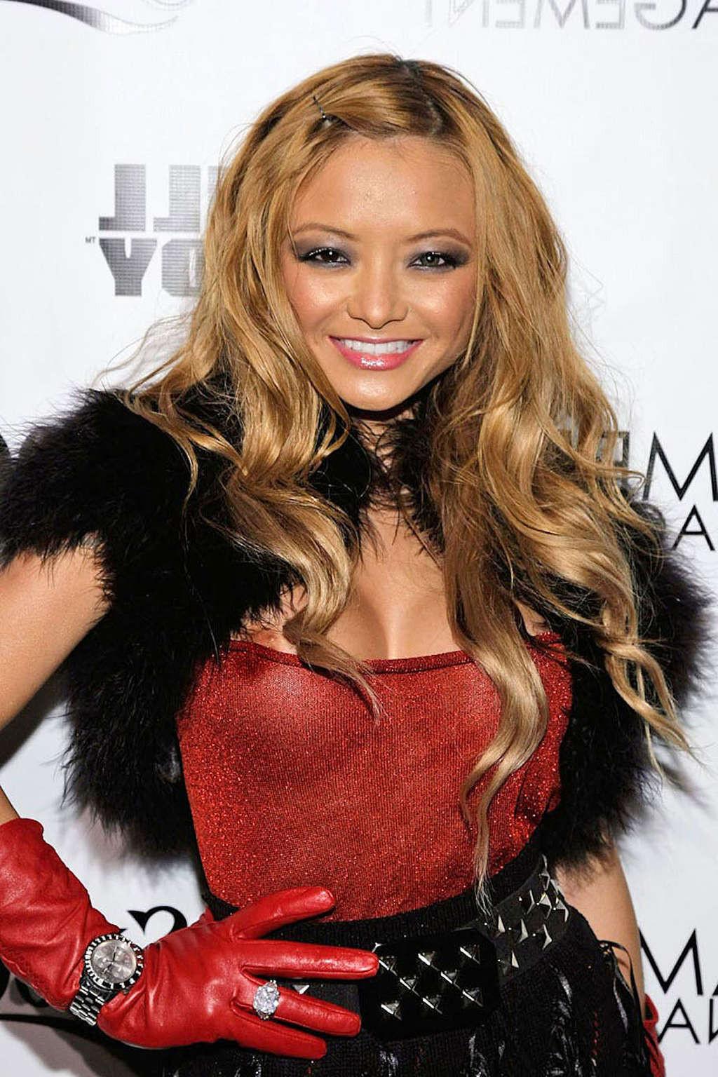10P Tila Tequila upskirt in leopard print mini skirt and tits slip paparazzi shoots
