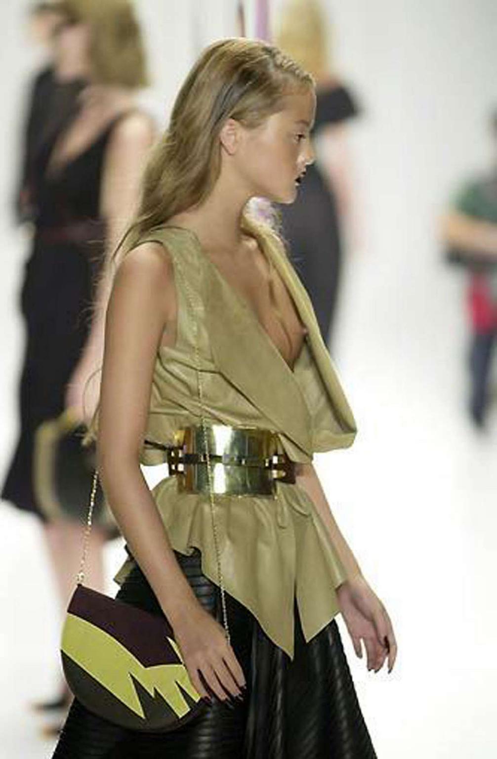 16P Devon Aoki nipple slip paparazzi shoots and upskirt