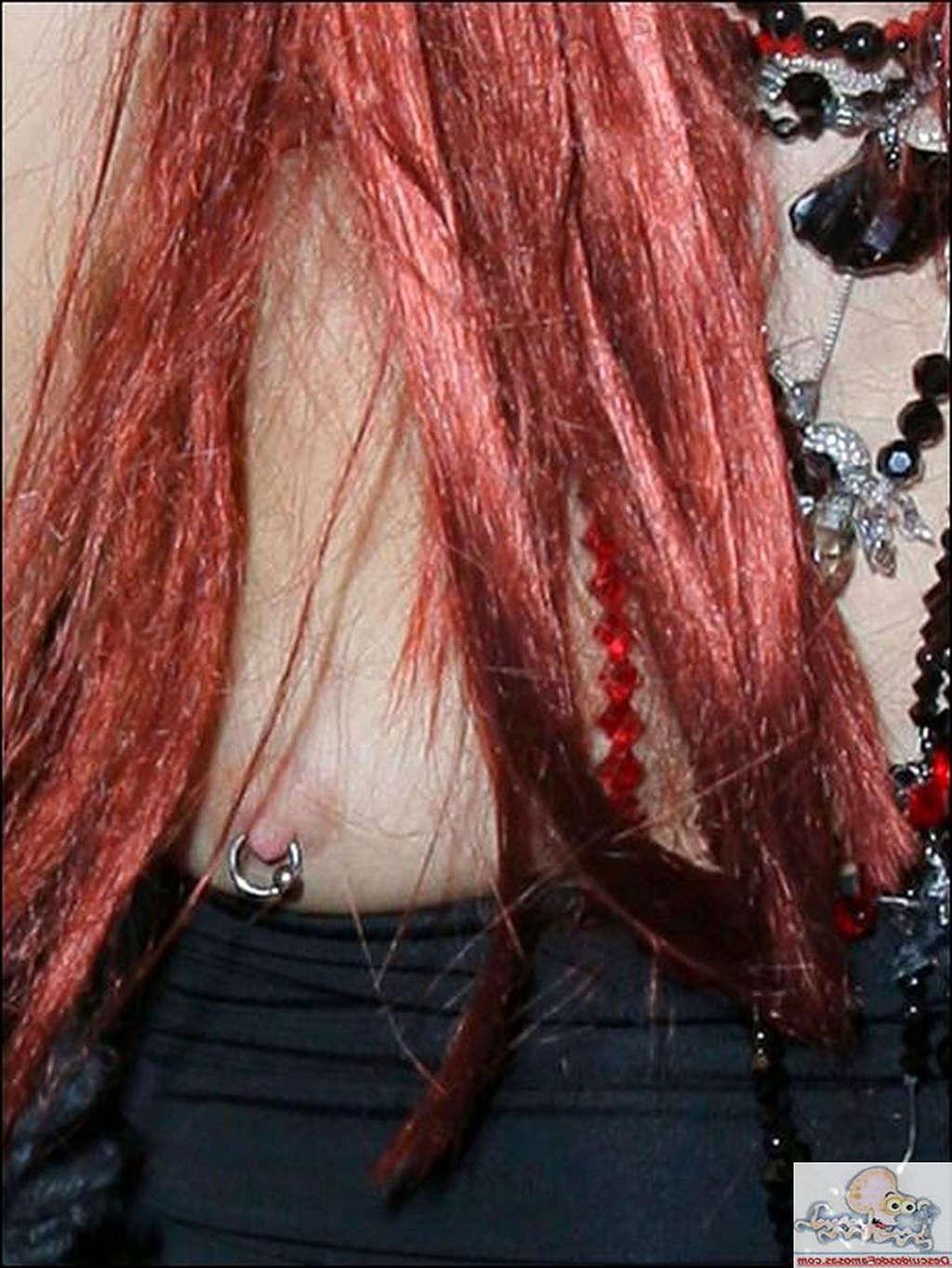 16P Peaches Geldof exposing her nice tits and nipple slip paparazzi pictures