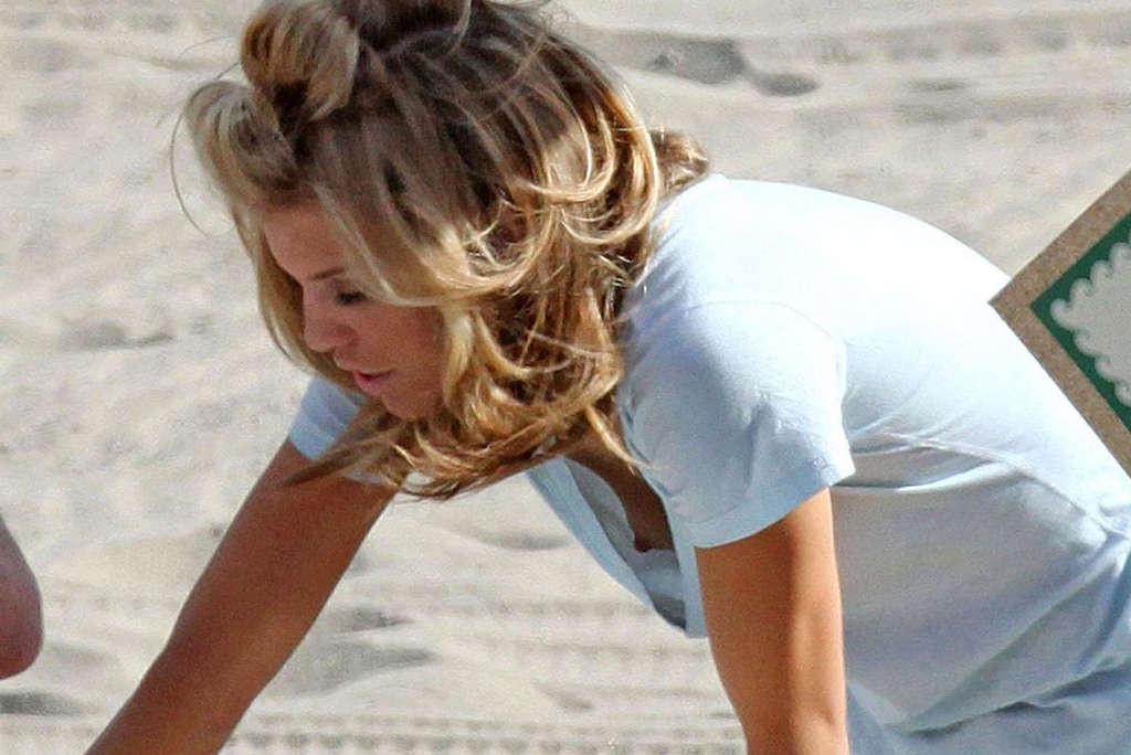 16P Annalynne McCord sexy upskirt and hot nipple slip photos