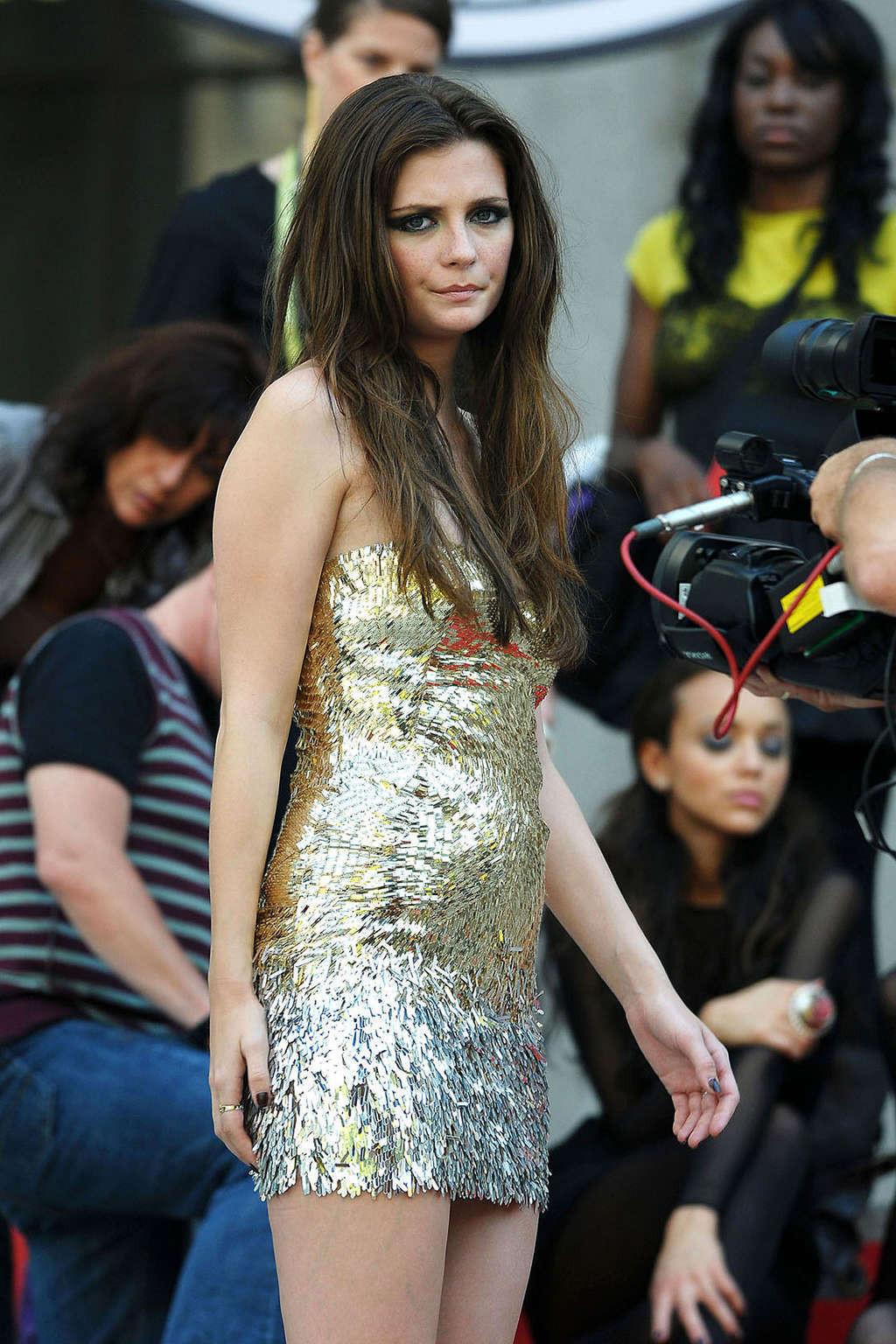 16P Mischa Barton showing fantastic boobs and sexy underwear under skirt