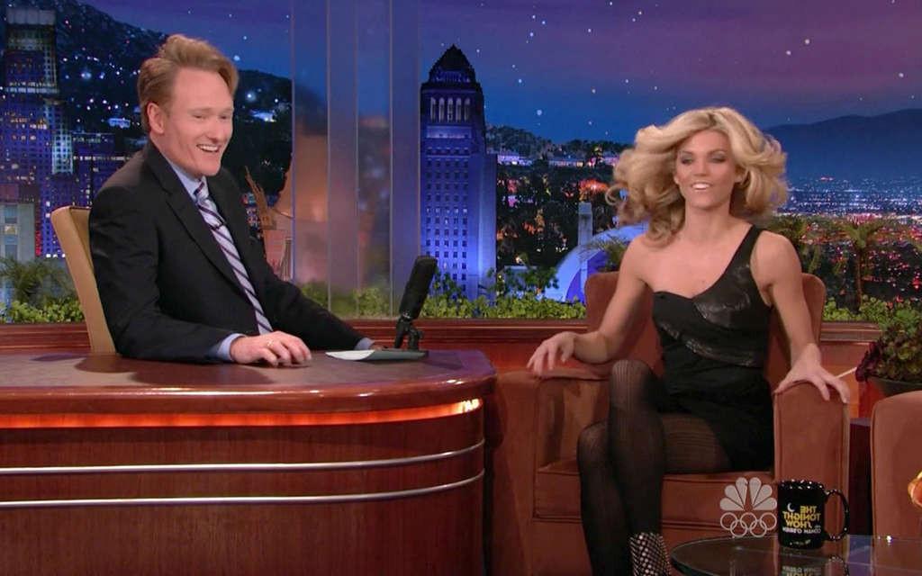 16P AnnaLynne McCord exposing her nice legs on television and nipple slip