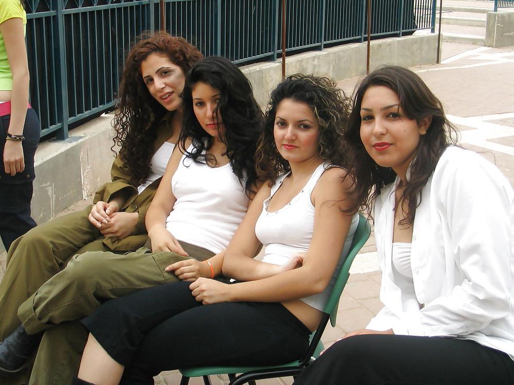 9P Another hot turkish friends... 