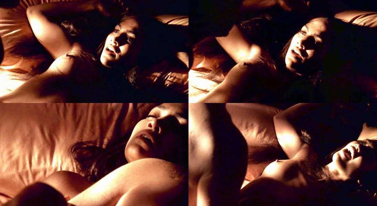 15P Jennifer Lopez nude in sex and nice nipple slip