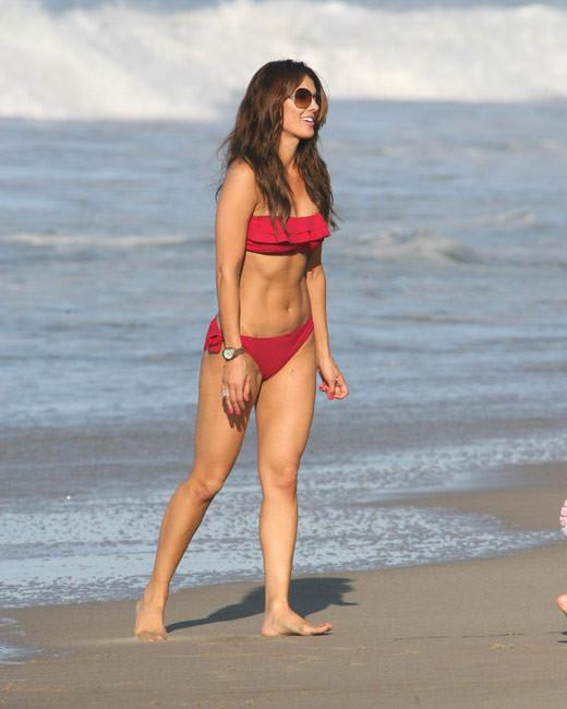 15P Ali Landry sexy body in amazingly hot underwear