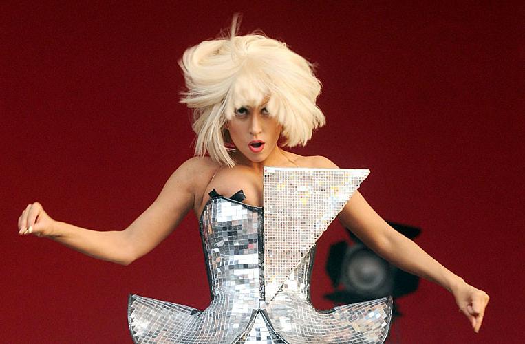 10P Lady Gaga exposing her nice ass on stage and upskirt paparazzi pictures