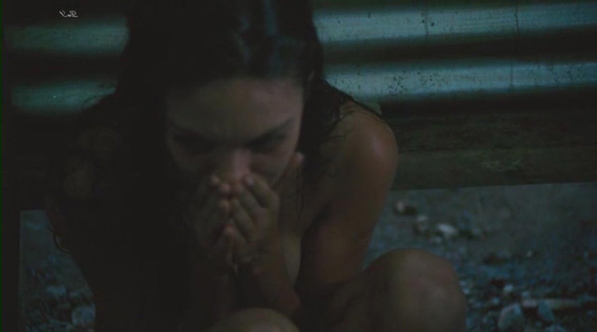 15P Mila Kunis naked boobs in sex scene in the bed