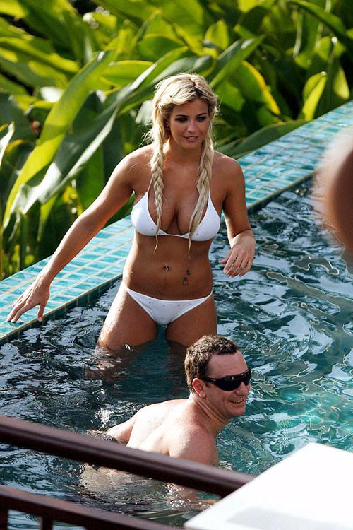 16P Gemma Atkinson posing very sexy in bikini and tits slip paparazzi pictures
