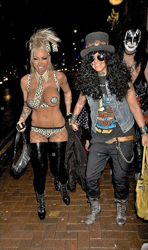 16P Jodie Marsh showing her nice big tits and nipple