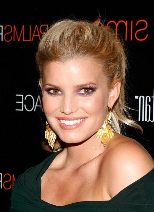 16P Jessica Simpson nipple slip and upskirt paparazzi pictures