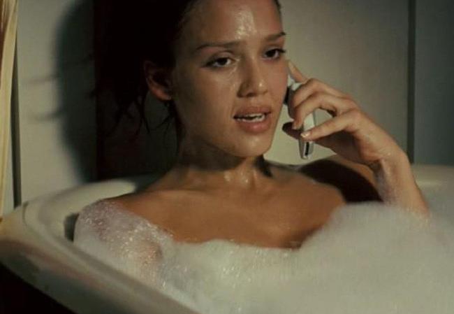 16P Jessica Alba nice nipples and hot ass in public