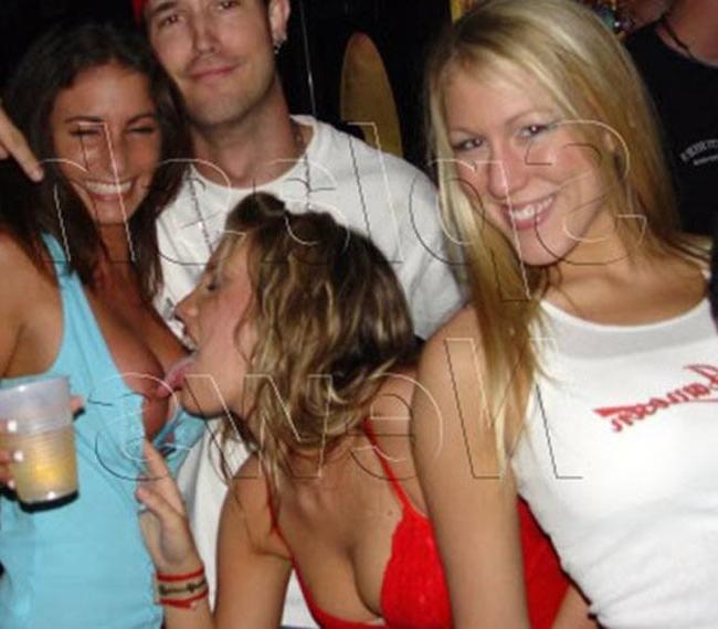 15P Katie Rees shows her big boobs in public