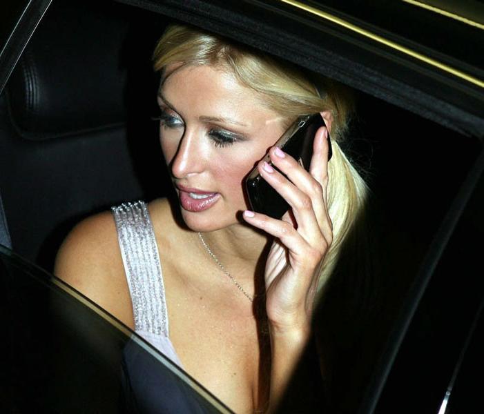 16P Paris Hilton flashing pussy upskirt and nipple slip pictures