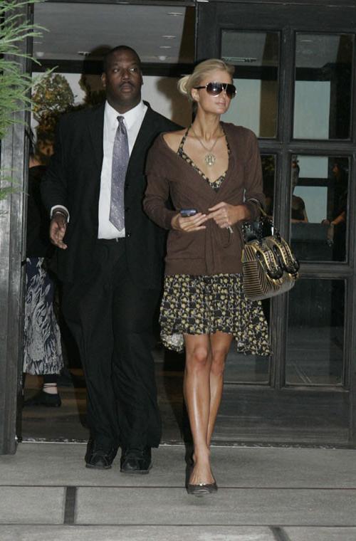 16P Paris Hilton upskirt and nipple slip paparazzi pictures