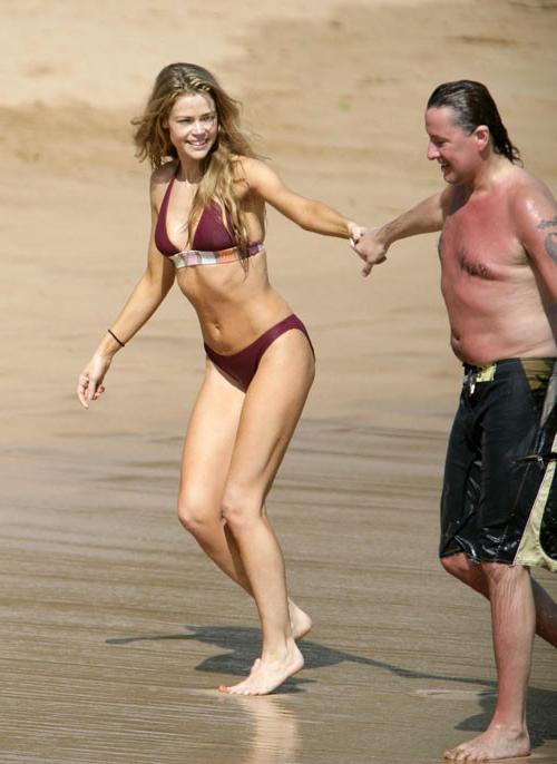 16P Denise Richards pussy slip and red bikini paparazzi pictures