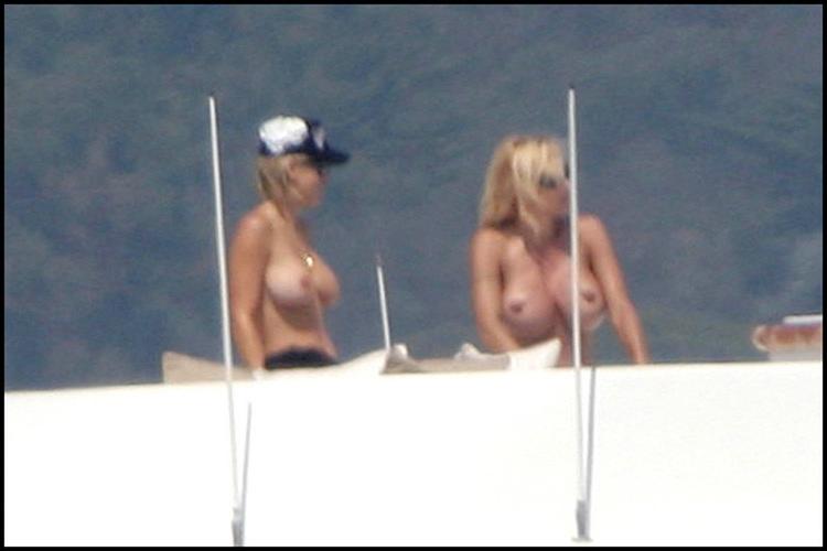 16P Pamela Anderson exposed tits, see thru and nipple slip pictures