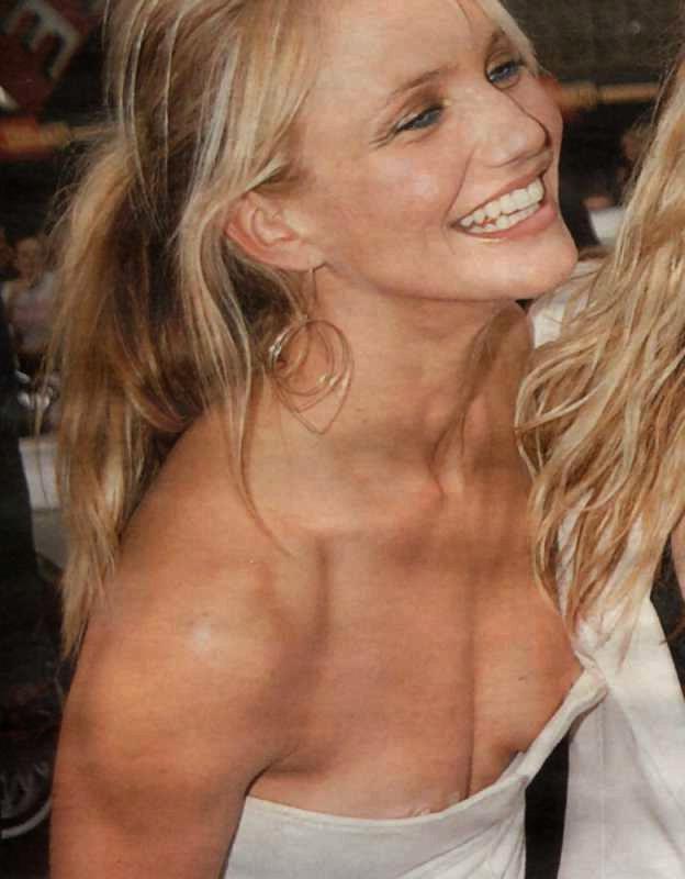 16P Cameron Diaz posing sexy in pool and nipple slip pictures