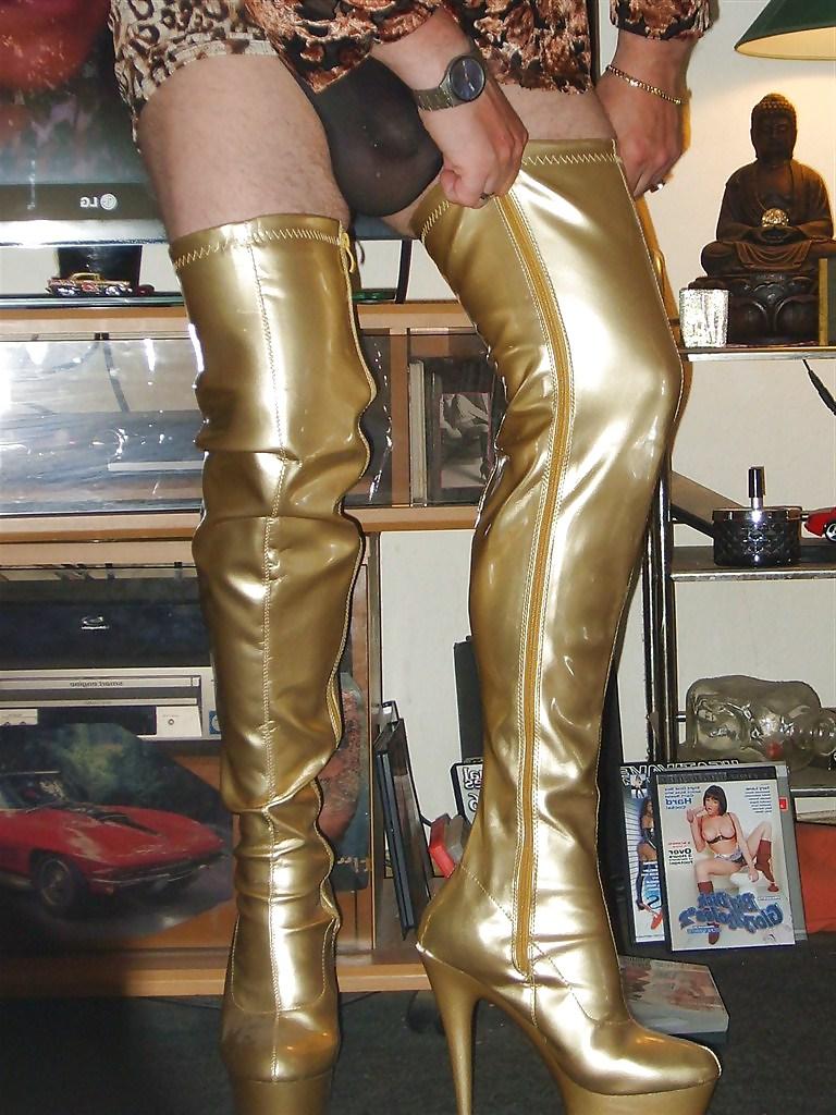5P Goldene Fetischstiefel