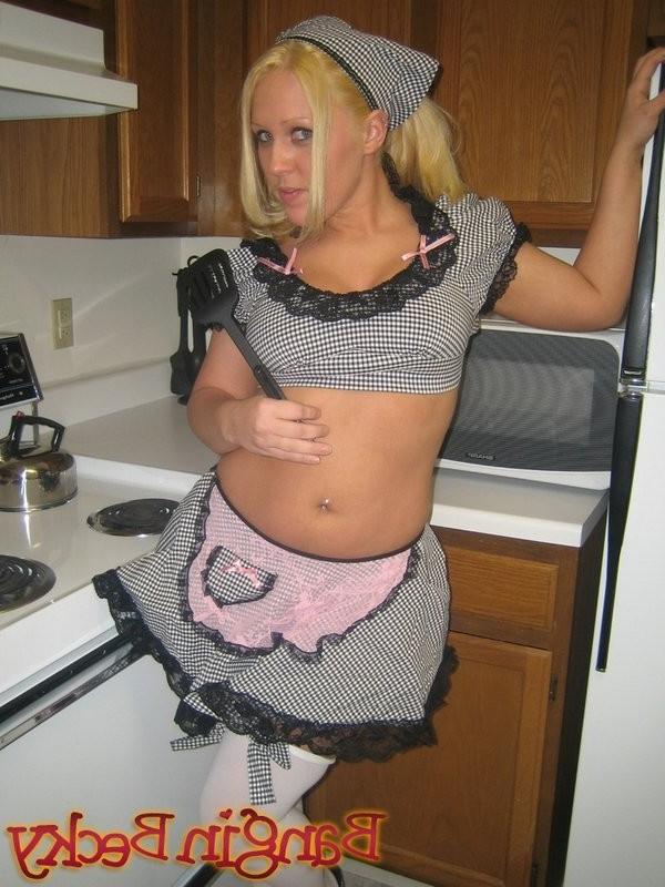 16P Becky Gets Horny In The Kitchen And Uses A Spatula