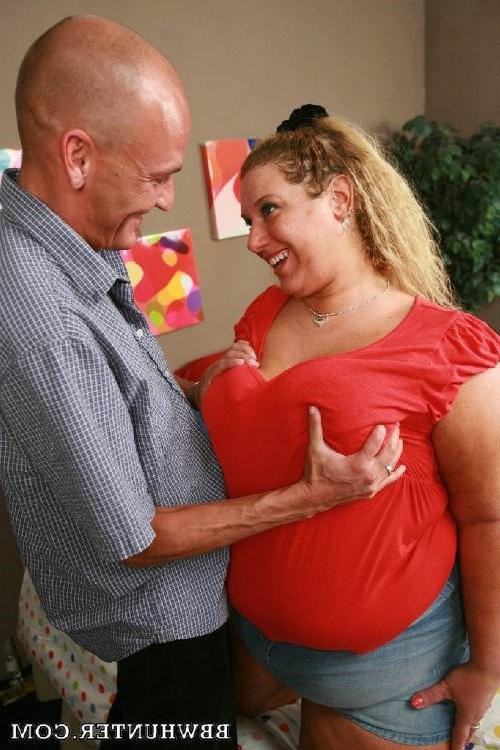 16P Sandy is my neighbor BBW that loves sucking and fucking in her spare time
