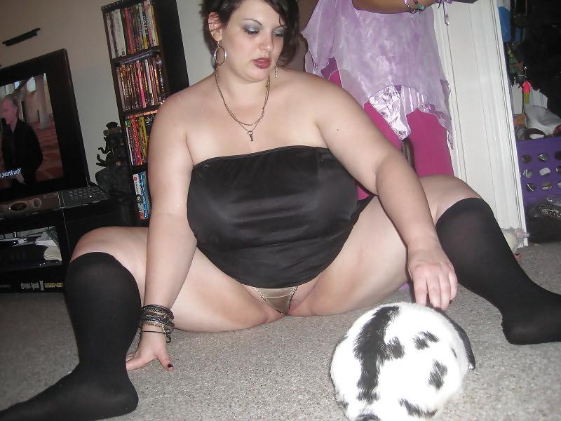 25P QUEEN BBW From SmutDates.com