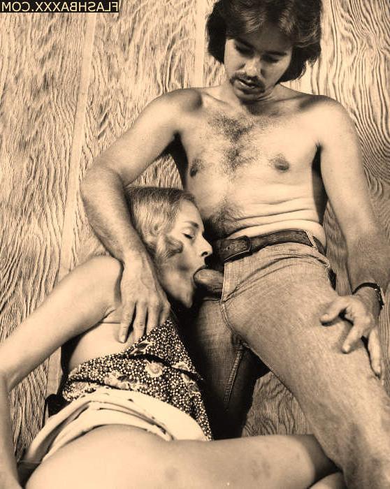 11P Retro-Babes, die in den Swing-60ern Schwänze blasen