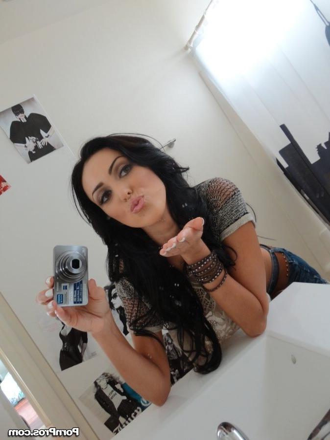 16P Sexy Breanne Benson posing and fucking pov style
