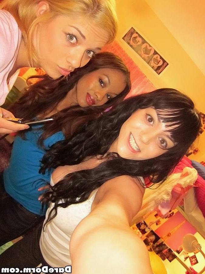 15P Horny college chicks got fucked in their dorm