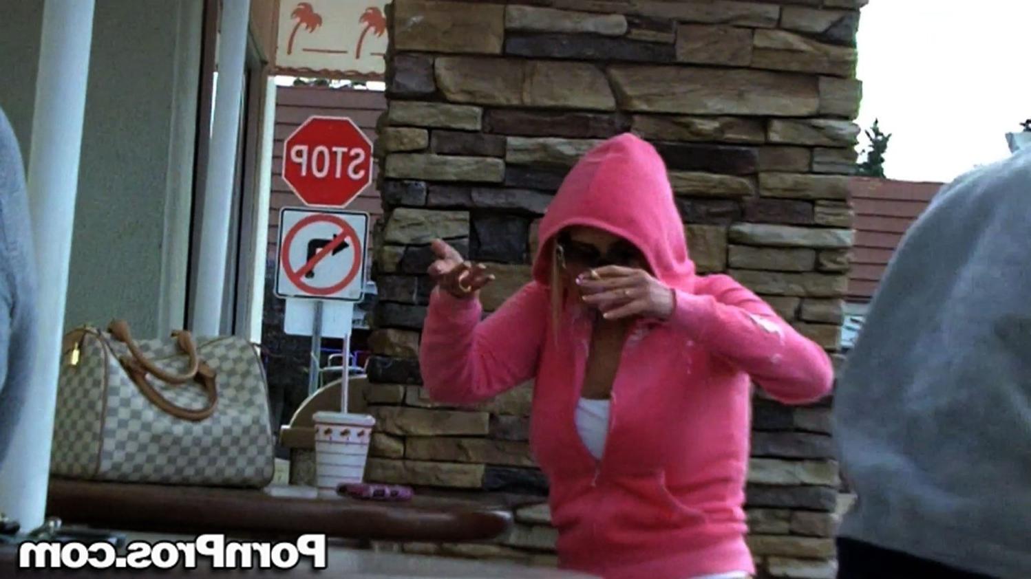 16P Violated babe in public exposed