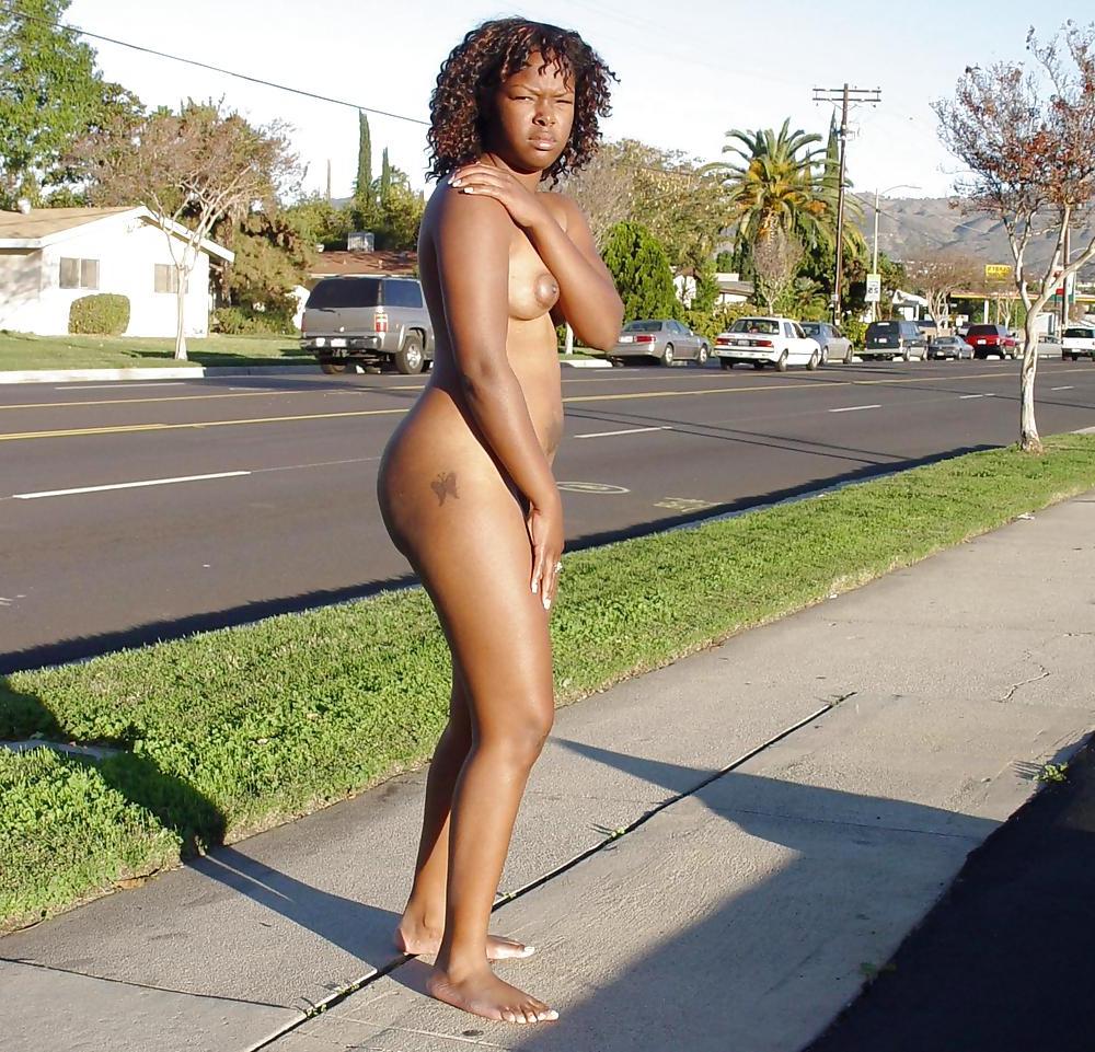 25P Black milf outside