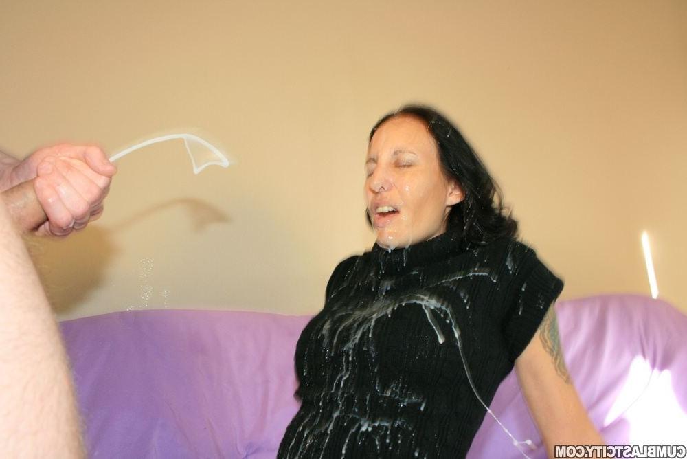 12P Insane Amateur Cumblasting