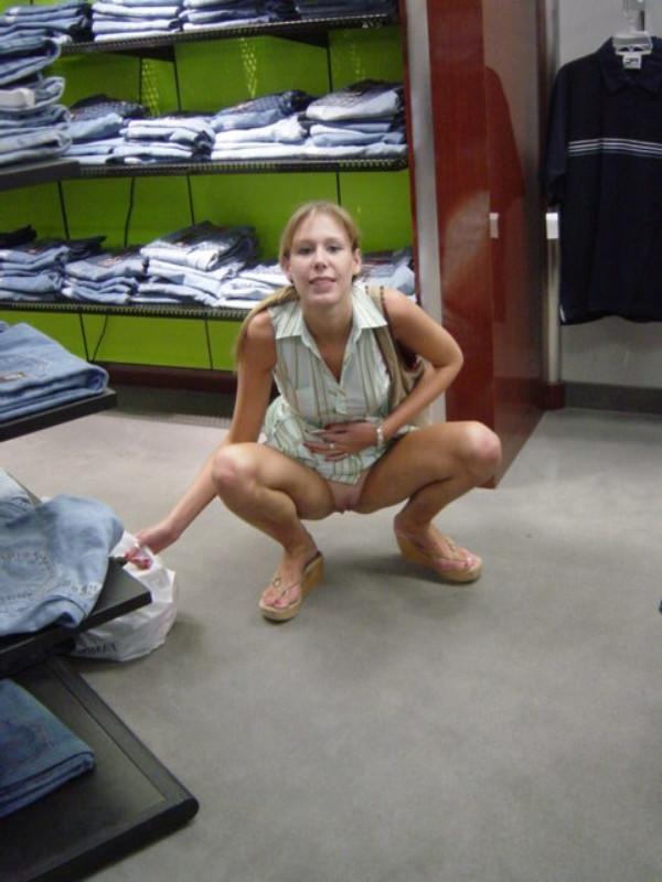15P Homemade GF pics of public flashing and cumshot