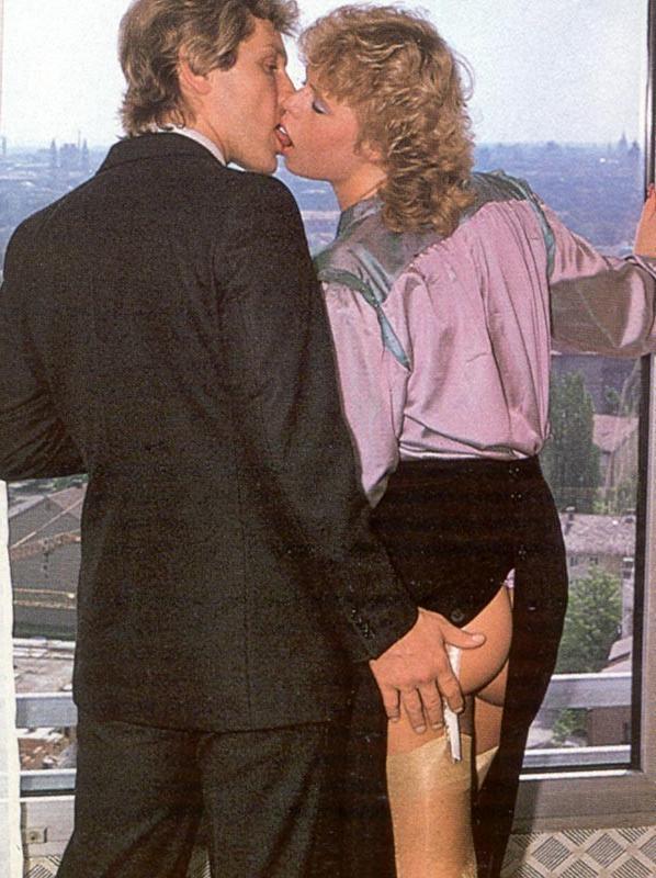 16P Blonde retro lady gets a cock in her tight slit