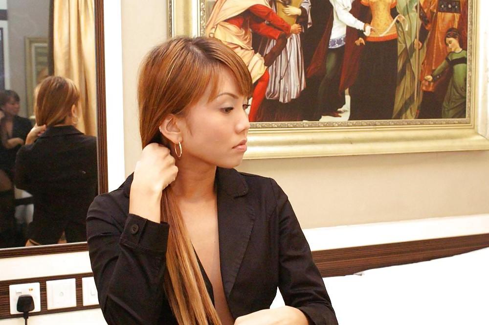 25P BEAUTIFUL YOUNG ASIAN TEEN II
